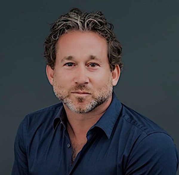 Lawrence Goldstone